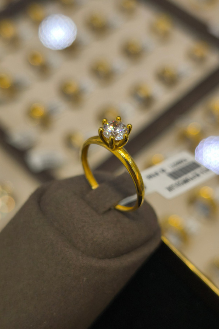 22 AYAR 1,9 gr 22 AYAR TEKTAŞ YÜZÜKLER YZ02377